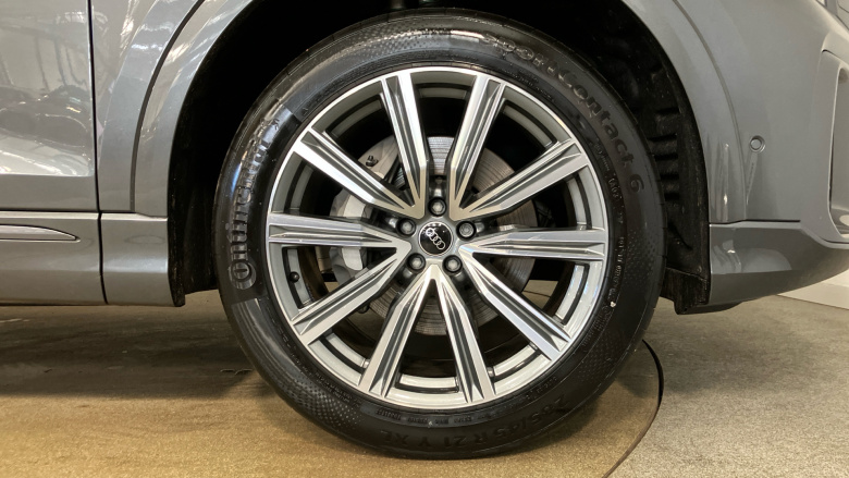 Audi Q7 3.0 TDI Quattro 286 S Line 5dr Tiptronic Diesel Estate